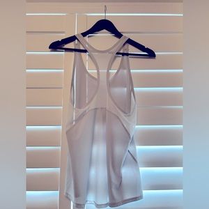 Aritzia TNA Activewear Shirt